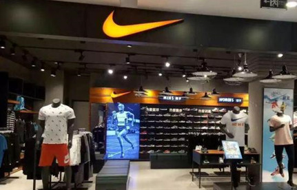  名牌打扮入口清关入口关税是几多？？？？？？？？怎样清关？？？？？？？？